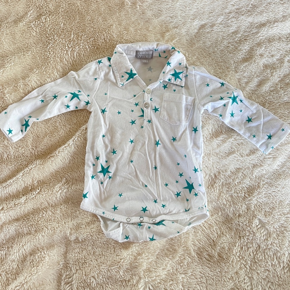 Le Marchand D’Etoiles baby onesie with collar. 6 month.